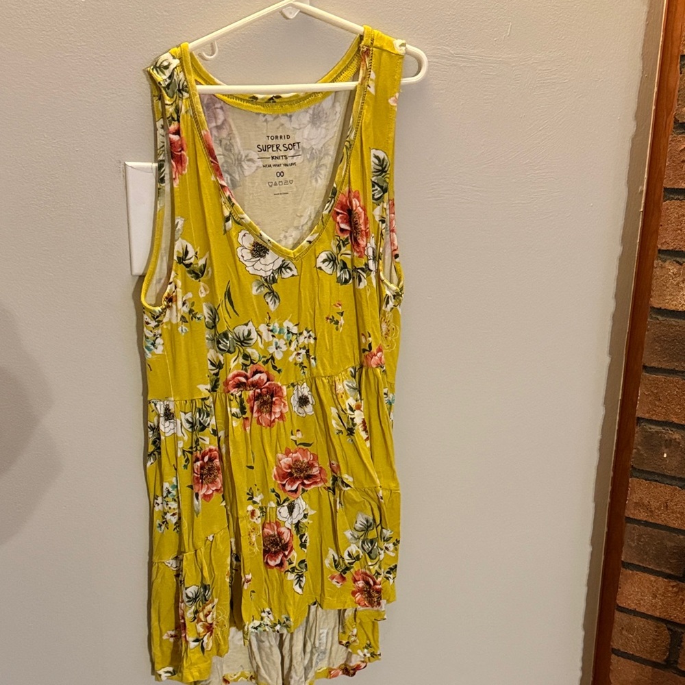 Torrid Super Soft Knits Top in Yellow and Gray